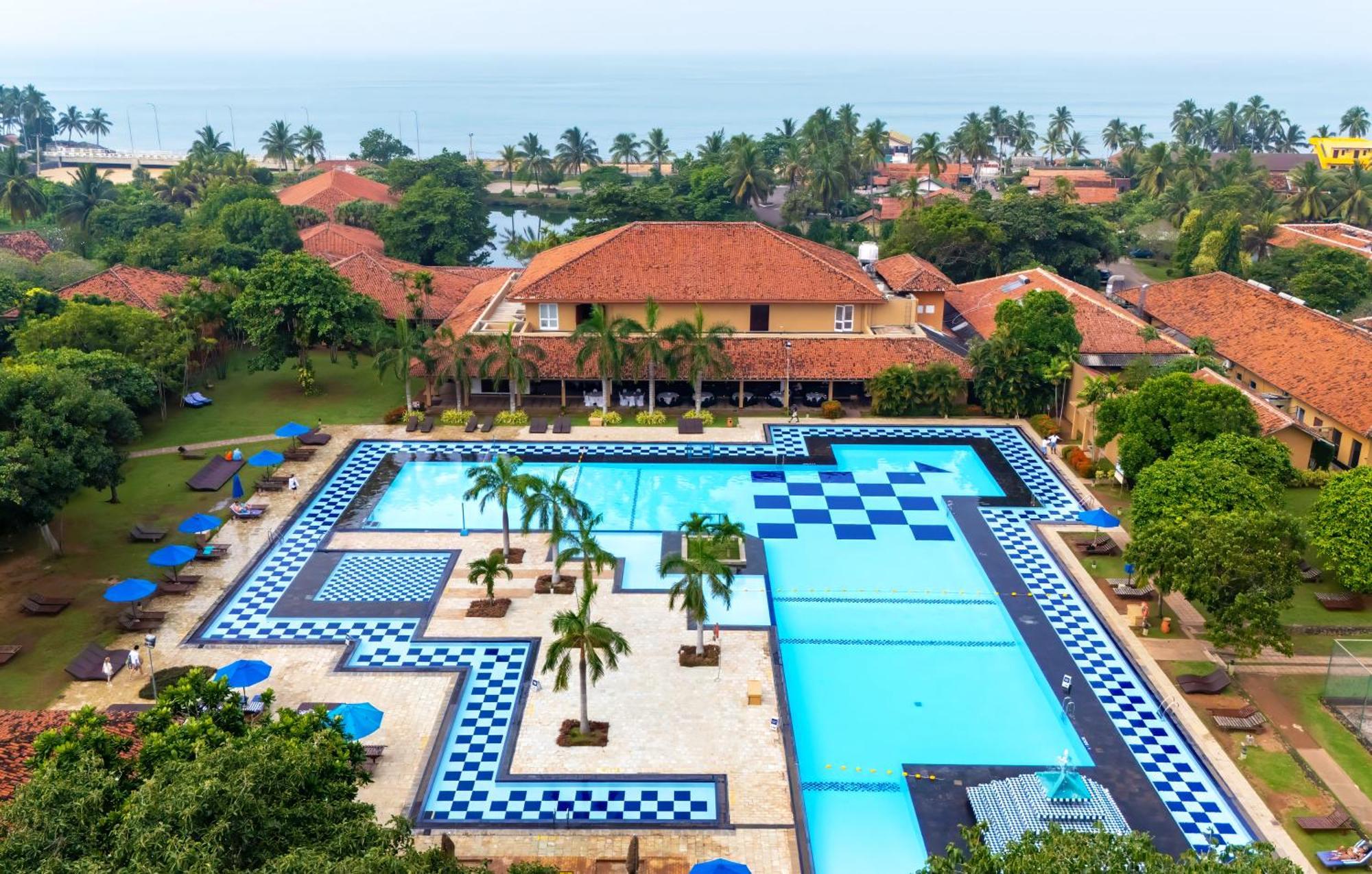 Hotel Club Palm Bay Marawila Exterior foto
