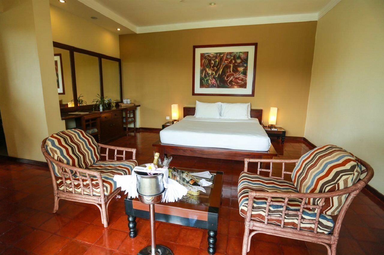 Hotel Club Palm Bay Marawila Exterior foto
